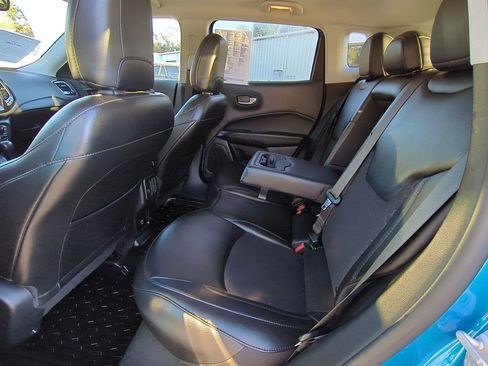Used 2020 Jeep Compass Latitude image 14
