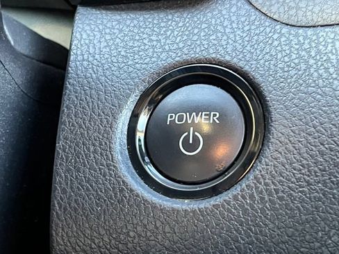 Used 2025 Toyota Camry LE FWD image 17