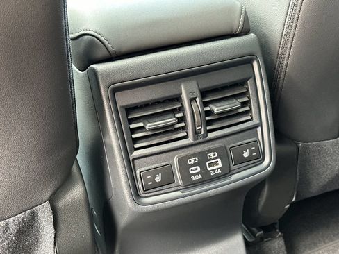 New 2026 Subaru Outback Limited AWD/4WD image 13