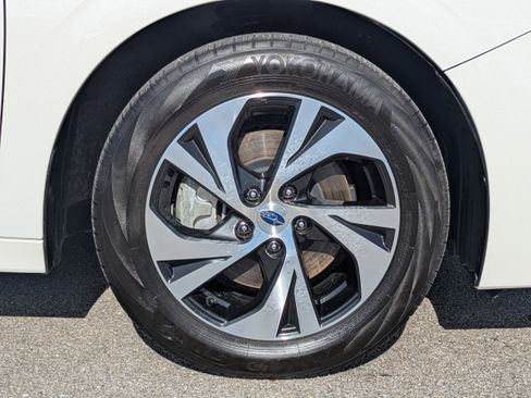 Used 2024 Subaru Legacy Premium image 12