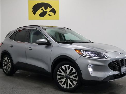 Used 2021 Ford Escape Titanium w/ Class II Trailer Tow Package image 2