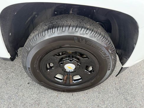 Used 2022 Chevrolet Colorado W/T RWD image 36
