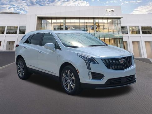 Used 2026 Cadillac XT5 Premium Luxury w/ Driver Assist Package AWD/4WD image 3