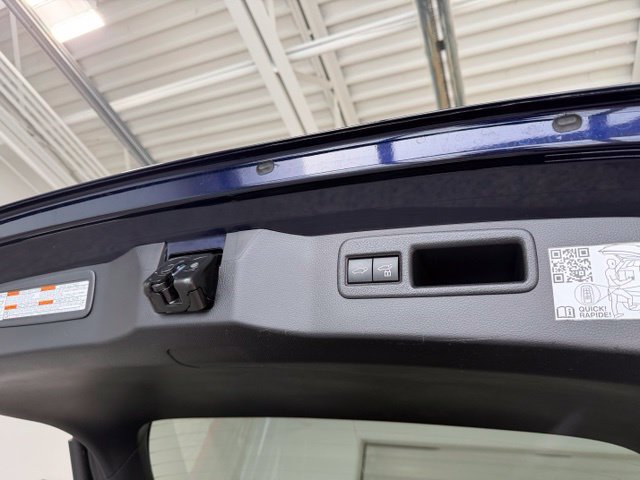 Used 2024 Toyota Venza Limited AWD/4WD image 32