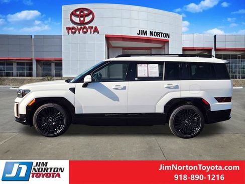 Used 2025 Hyundai Santa Fe Calligraphy image 4