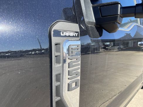 New 2026 Ford F250 Lariat w/ Lariat Ultimate Package image 12