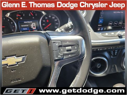 Used 2019 Chevrolet Blazer LT FWD image 19