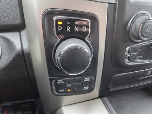 Used 2018 RAM 1500 Big Horn image 12