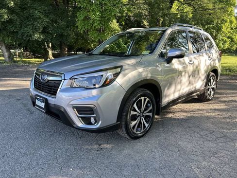 Certified 2021 Subaru Forester Limited AWD/4WD image 4
