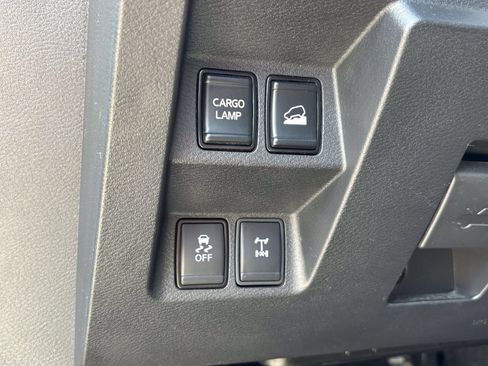 Used 2023 Nissan Frontier PRO-4X w/ Pro-4X Premium Package AWD/4WD image 27