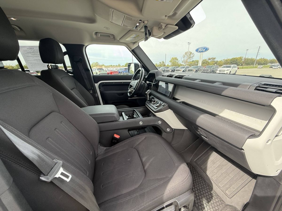 Used 2020 Land Rover Defender 110 AWD/4WD image 12