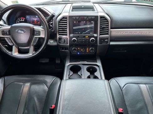 Used 2019 Ford F250 Platinum w/ Platinum Ultimate Package image 13