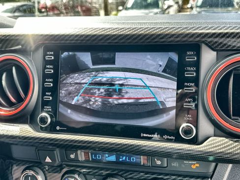 Used 2020 Toyota Tacoma TRD Off-Road w/ TRD Premium Off Road Package image 24