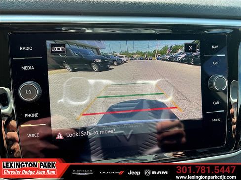 Used 2023 Volkswagen Atlas SEL Premium AWD/4WD image 14