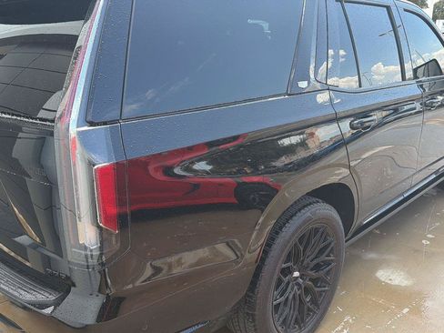 Used 2021 Cadillac Escalade Sport w/ Driver Assist Tech Package AWD/4WD image 10