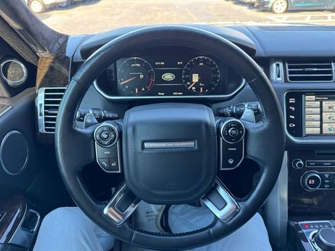 Used 2015 Land Rover Range Rover Long Wheelbase Autobiography image 11