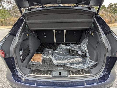 New 2026 Jaguar F-PACE R-Dynamic S image 27