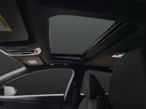 New 2026 Hyundai Elantra SEL Sport image 7