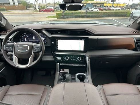 Used 2025 GMC Sierra 1500 Denali w/ Denali Reserve Package image 19