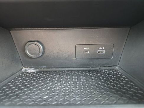 Certified 2025 Nissan Pathfinder SV image 6