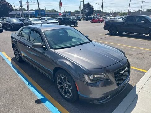 Used 2017 Chrysler 300 S w/ 300S Premium Group AWD/4WD image 2