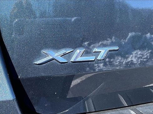 Used 2022 Ford Explorer XLT w/ Equipment Group 202A image 23