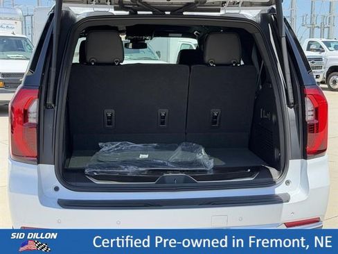 Certified 2026 GMC Yukon Denali w/ LPO, Illumination Package AWD/4WD image 15