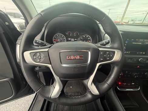 Used 2018 GMC Terrain SLE w/ Driver Convenience Package image 16