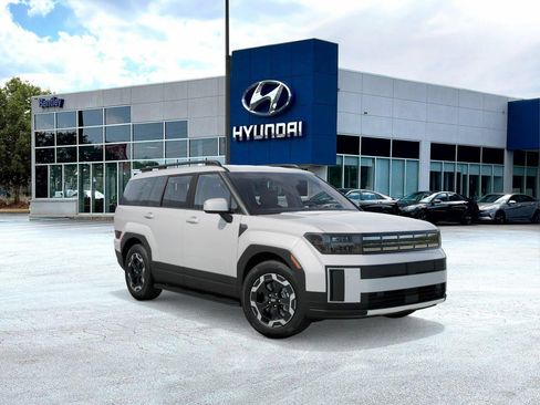 New 2026 Hyundai Santa Fe SEL image 2