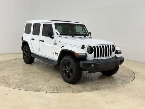 Used 2021 Jeep Wrangler Unlimited Sahara image 7