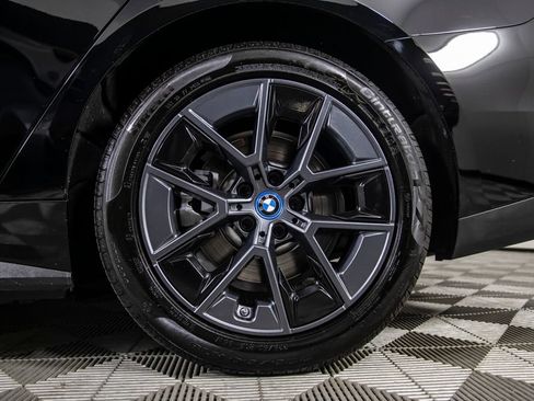Used 2023 BMW i4 eDrive40 w/ Premium Package RWD image 39