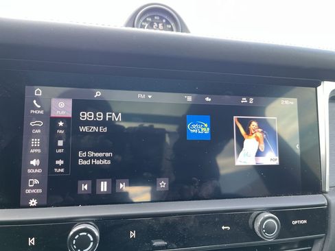 Used 2023 Porsche Macan GTS image 16