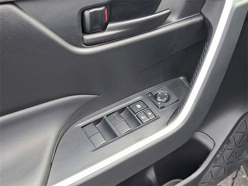 Used 2023 Toyota RAV4 LE image 12