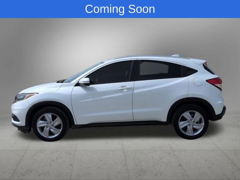 Used 2019 Honda HR-V EX image 3