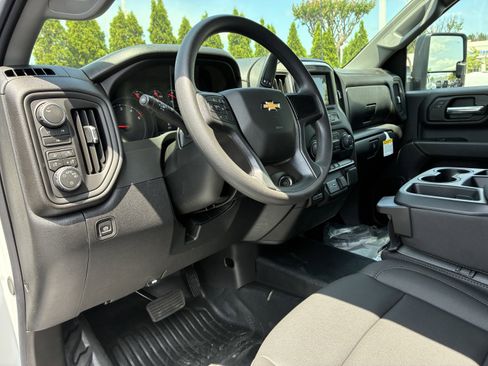 New 2026 Chevrolet Silverado 3500 W/T AWD/4WD image 22