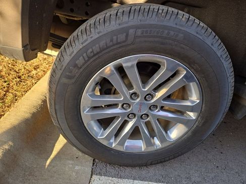 Used 2016 GMC Canyon SLT w/ Driver Alert Package AWD/4WD image 5