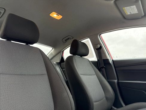 Used 2022 Hyundai Accent SE image 16