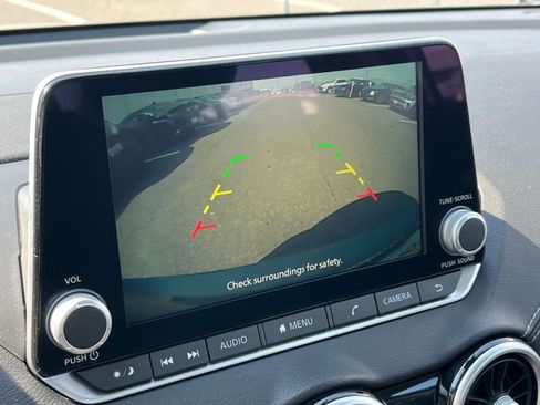 Used 2025 Nissan Sentra SV image 23