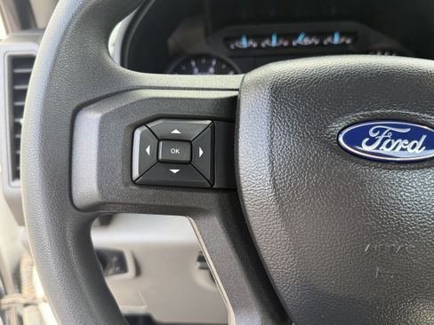 Used 2022 Ford F250 XL w/ Power Equipment Group AWD/4WD image 17
