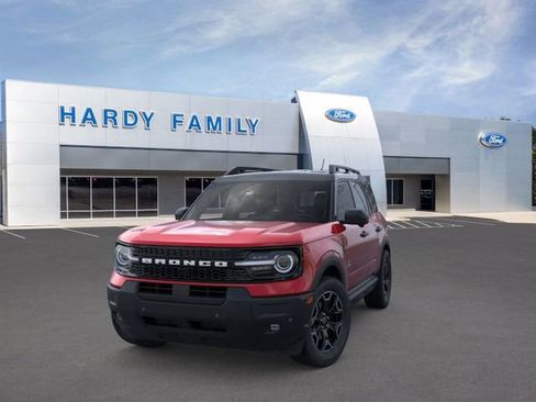 New 2026 Ford Bronco Sport Outer Banks w/ Outer Banks Tech Package+ AWD/4WD image 2