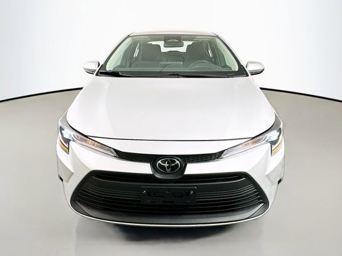 Certified 2024 Toyota Corolla LE FWD image 2
