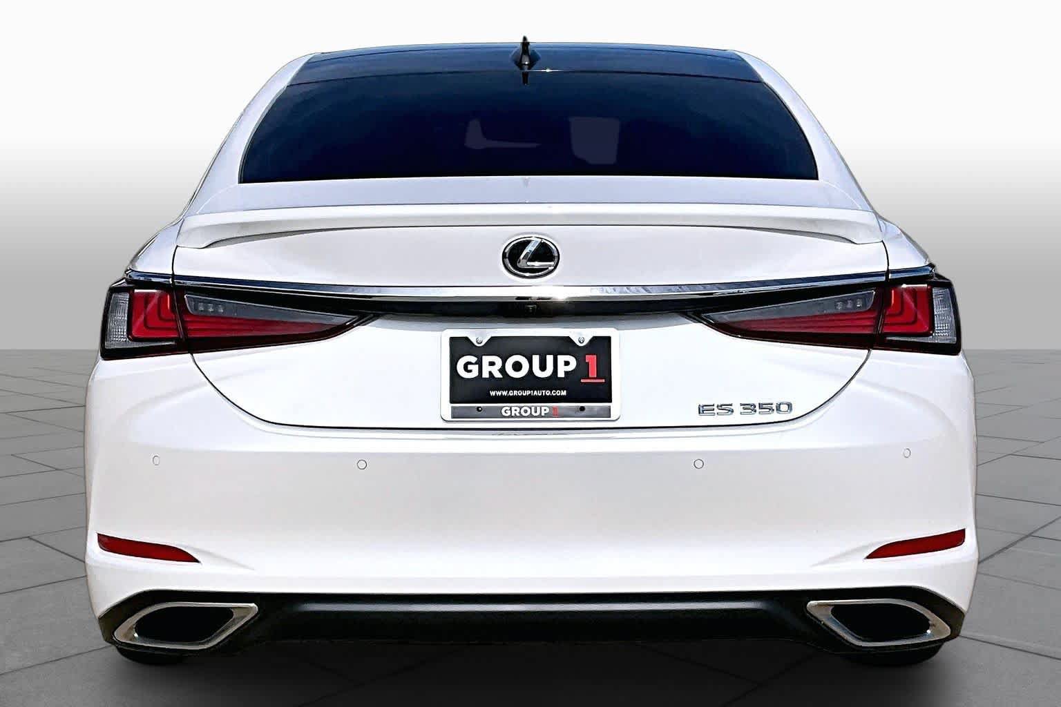 Used 2024 Lexus ES 350 Ultra Luxury w/ Accessory Package (Z2) FWD image 5