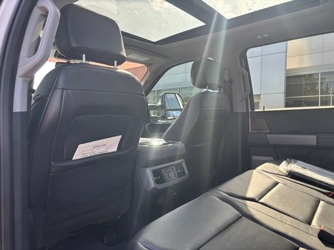 Used 2024 Ford F350 Lariat w/ Tremor Off-Road Package AWD/4WD image 18