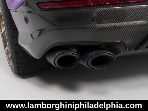 Used 2024 Lamborghini Urus Performante AWD/4WD image 52