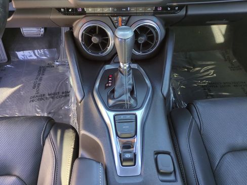 Used 2018 Chevrolet Camaro LT w/ RS Package image 18