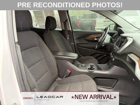 Used 2020 GMC Terrain SLE w/ Driver Convenience Package AWD/4WD image 11