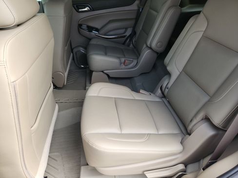 Used 2018 GMC Yukon SLT w/ Open Road Package RWD image 31