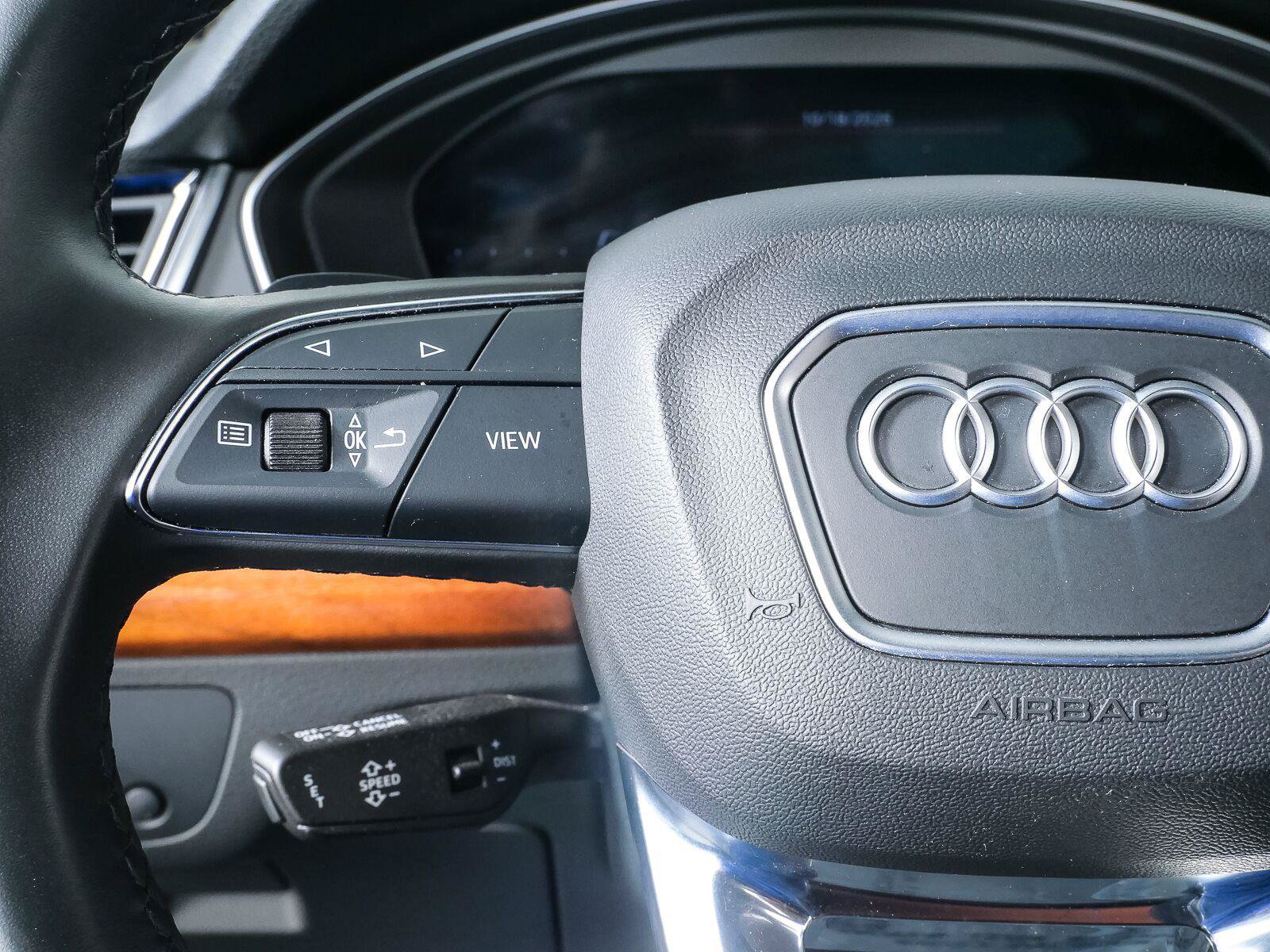 Used 2023 Audi Q5 2.0T Premium Plus w/ Premium Plus Package AWD/4WD image 11