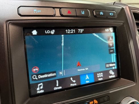 Used 2018 Ford Expedition Platinum RWD image 37
