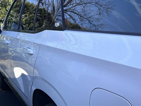 Used 2023 Cadillac Escalade Sport Platinum w/ LPO, ONYX Package image 10